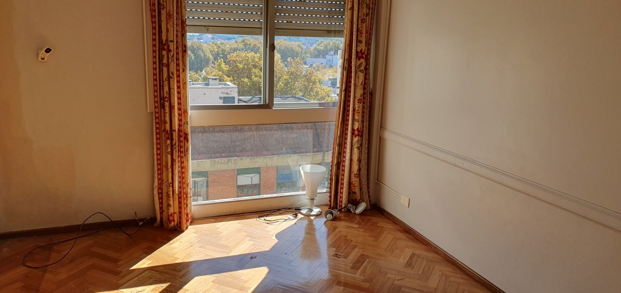 Hermoso y Super Luminoso 3 Ambientes - Ubicacion Ideal