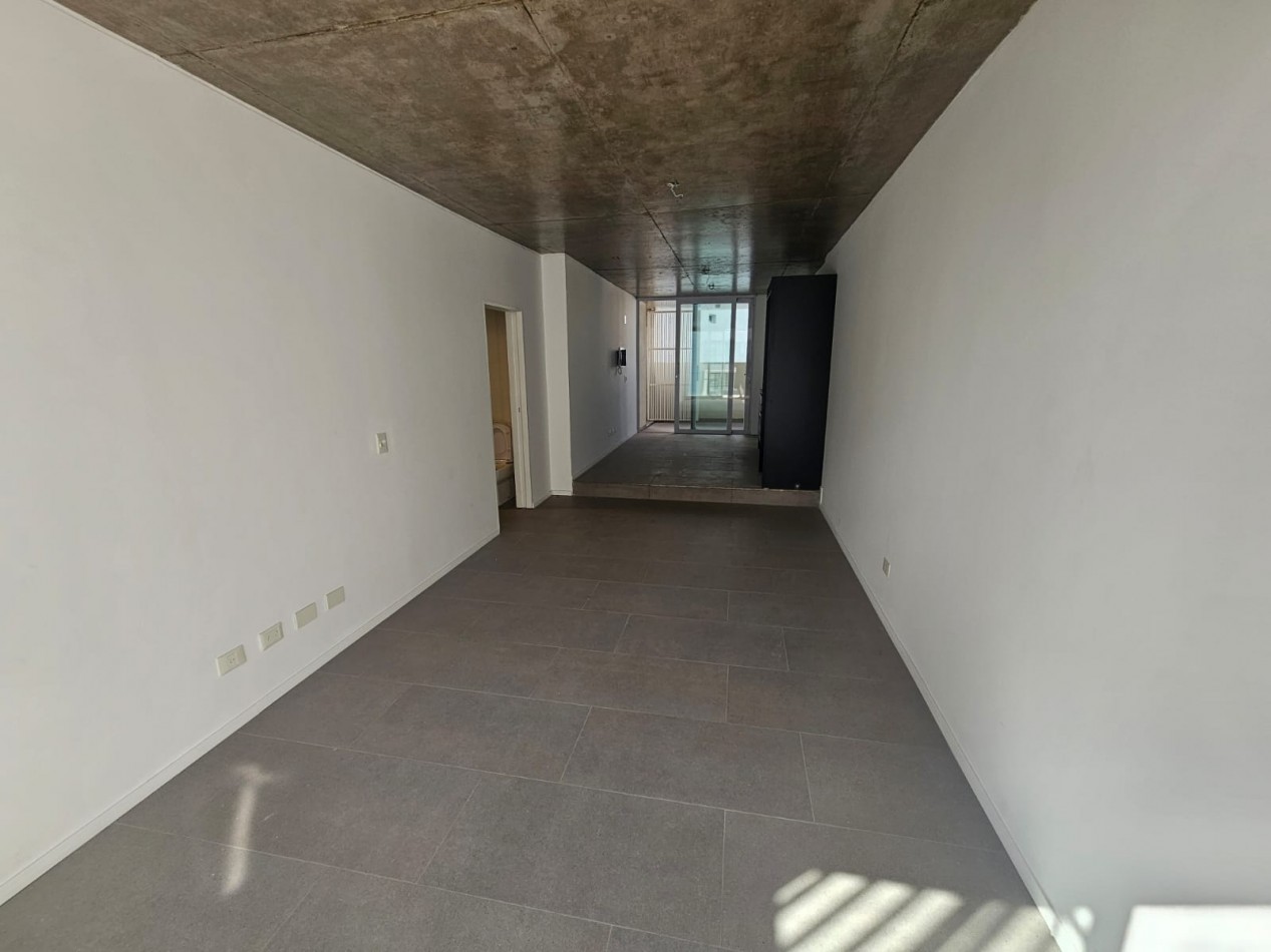 Monoambiente  a estrenar con parrilla propia  en 46 metros ttles