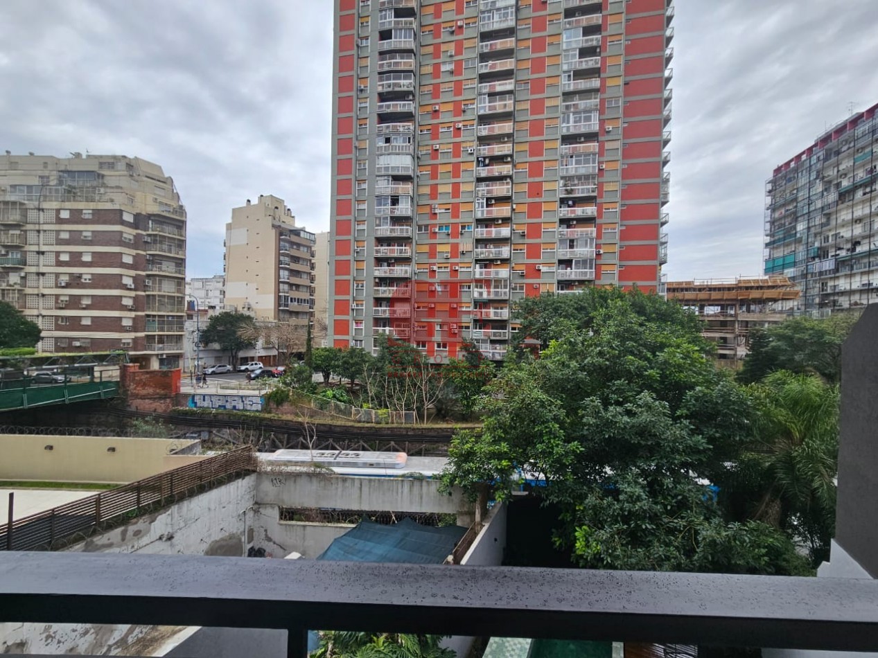 Hermoso 2 ambientes a estrenar con toilette de recepcion y dormitorio en suite con vestidor