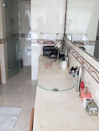 Piso de Categoria Detalles de Nivel en Edificio Premium - Excelente Ubicacion