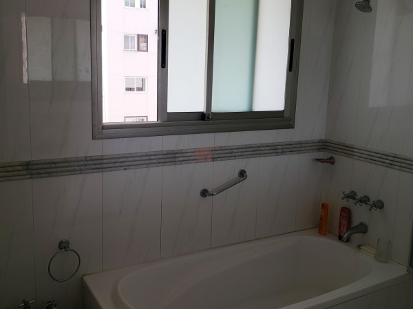 Piso de Categoria Detalles de Nivel en Edificio Premium - Excelente Ubicacion