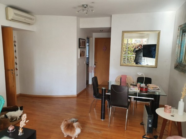 Ideal y Amplio Semipiso de 3 Ambientes con 2 Baños Completos y Amplio Patio