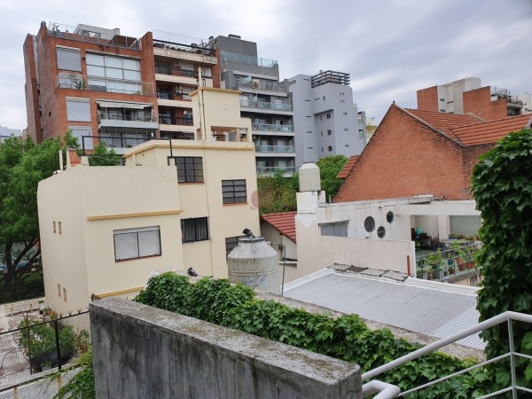 Duplex Super Luminoso con Terraza Propia en Exclusivo Barrio! Hecho a Nuevo!  CON RENTA ASEGURADA