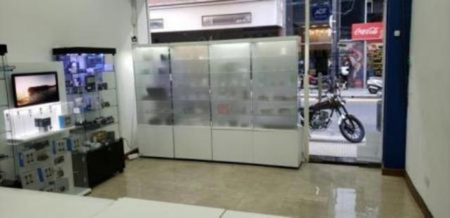 Local comercial · 310m² · 9 Ambientes con renta