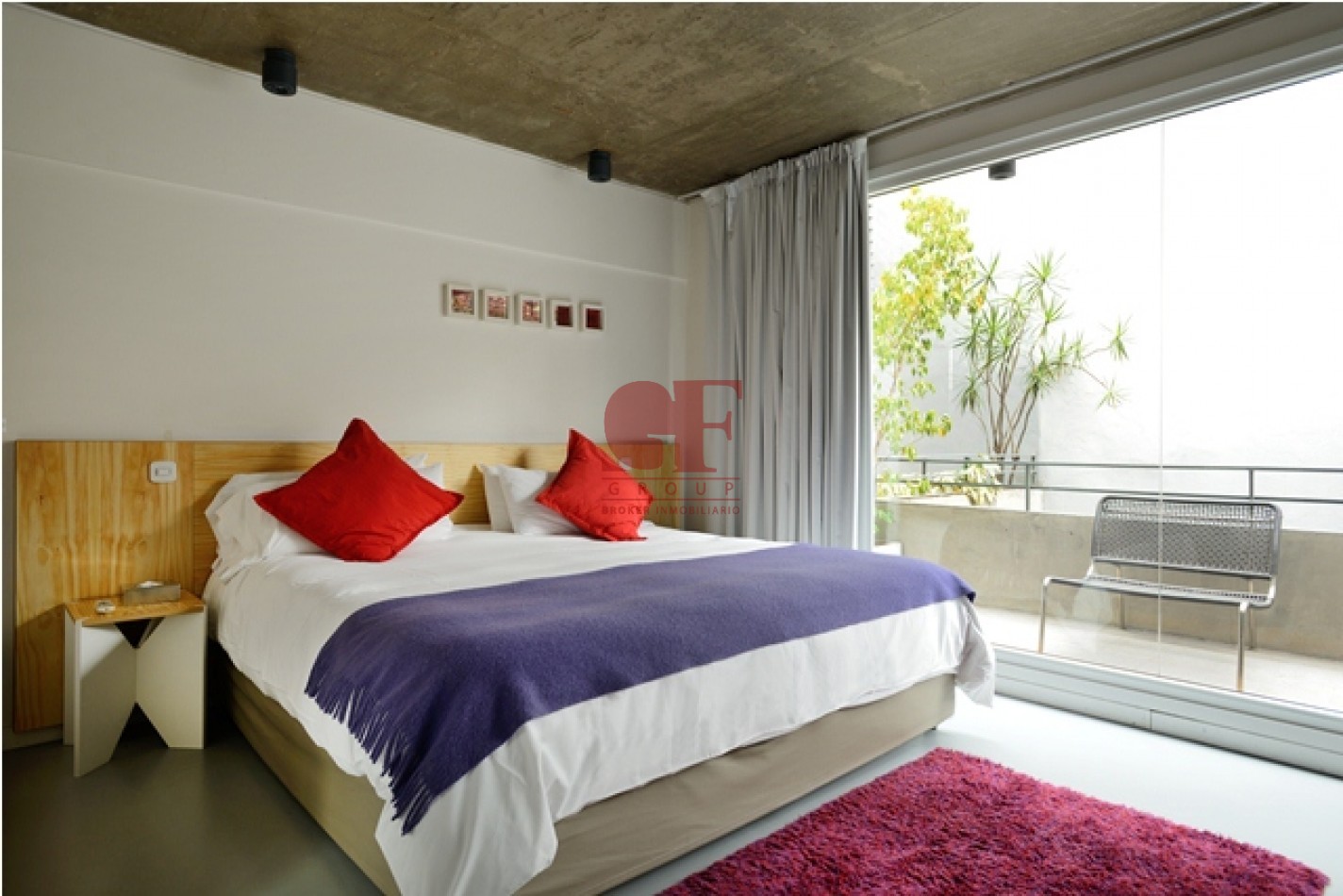 Edificio de 1050 metros totales mas lote de 8,56 x 27 ( en lote se pueden desarrollar 1150 metros de venta )