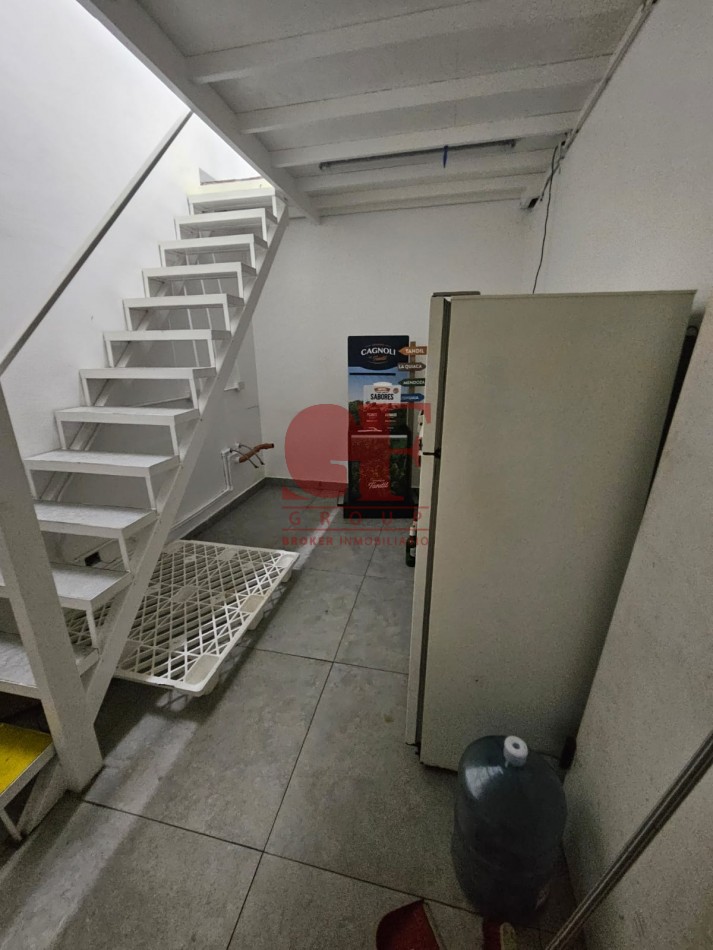 Excelente local en Av Monroe y av Cabildo