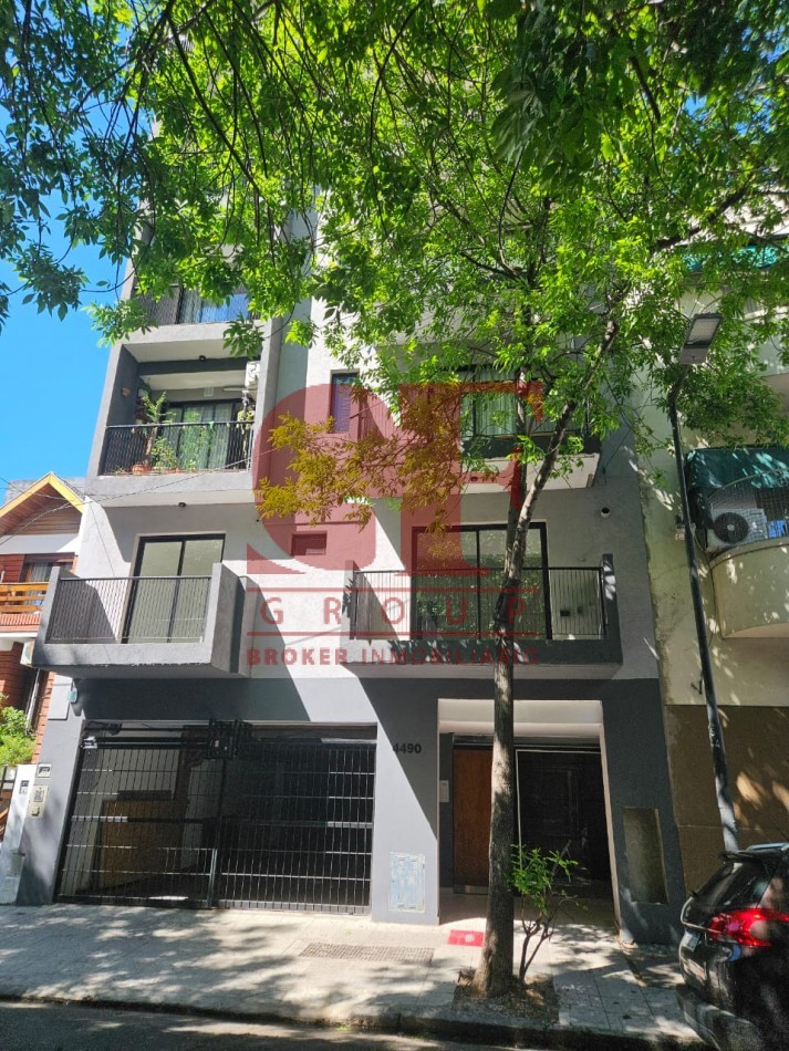 Excelente Monoambiente con vestidor y patio