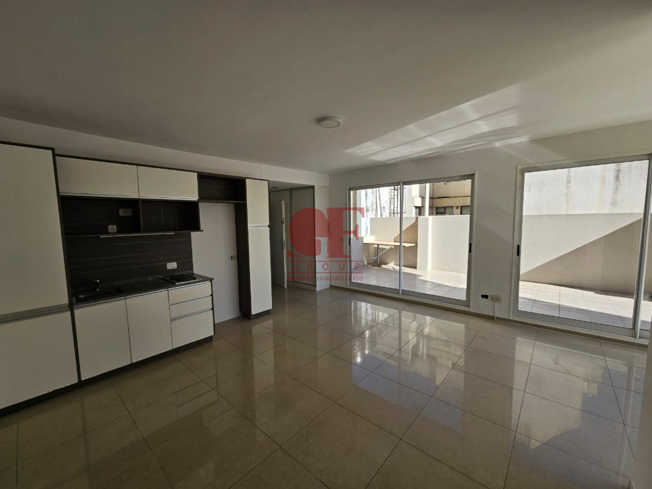 ESPECTACULAR Dos ambientes mas escritorio  con  balcon aterrazado con  QUINCHO y PARRILLA propia