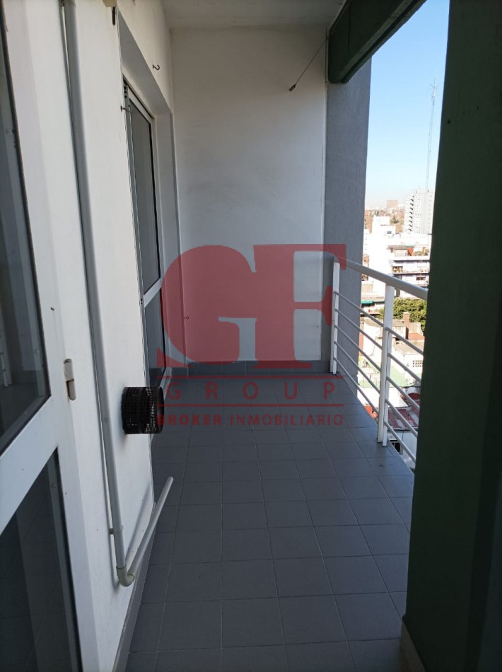 Hermoso 3 Ambientes con cochera fija, Super Luminoso en Torre con Pileta! 