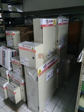 Espectacular Local en Ubicacion Comercial!