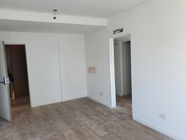 A Estrenar Excelente 3 Dorm. C/depen. de Servicio - Piso Alto - Premium