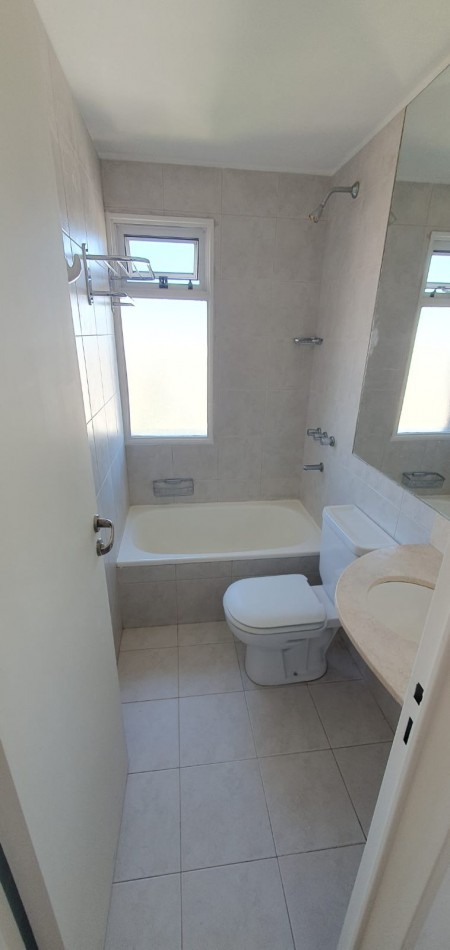 Semipiso  en Duplex con Terraza y Parrilla propia - Dos Dormitorios cochera y baulera