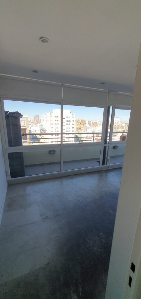 Semipiso  en Duplex con Terraza y Parrilla propia - Dos Dormitorios cochera y baulera