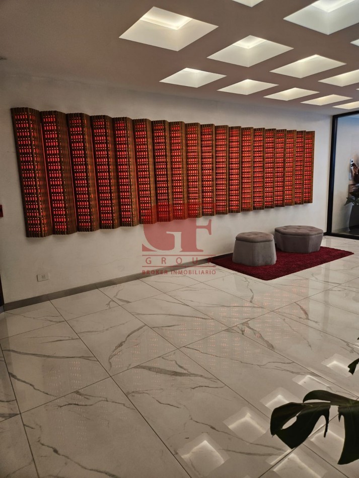 Hermoso 2 ambientes con cochera fija cubierta en edificio de CATEGORIA / La Palmera de Villa Crespo