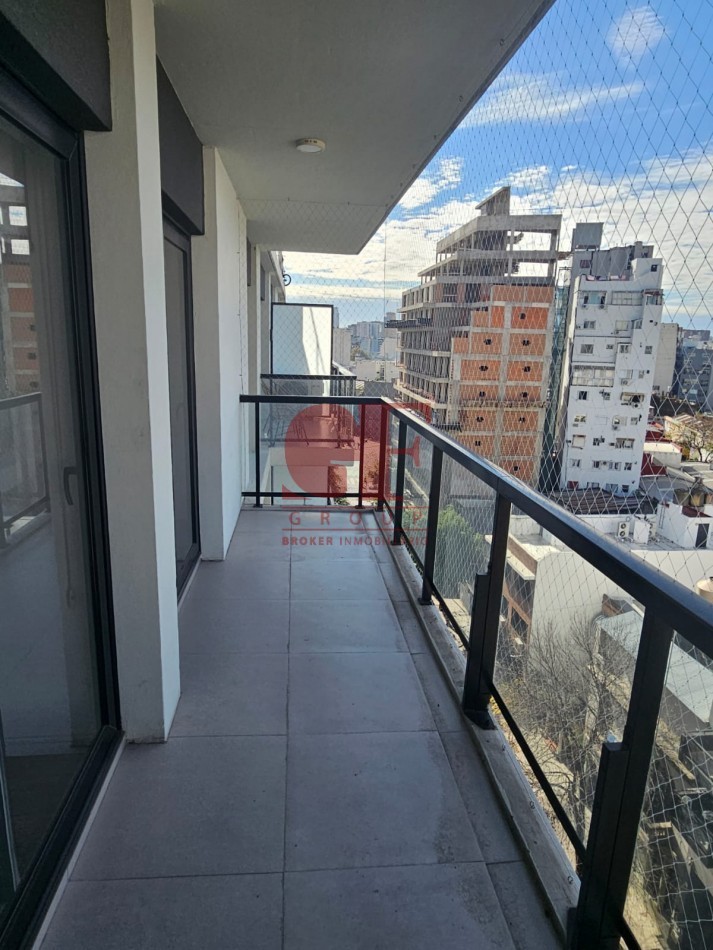 Hermoso 2 ambientes con cochera fija cubierta en edificio de CATEGORIA / La Palmera de Villa Crespo