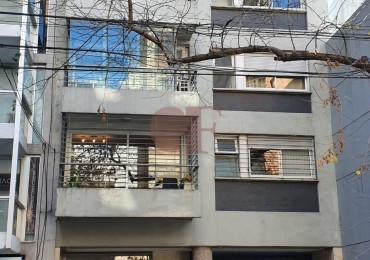 Ideal y Amplio Semipiso de 3 Ambientes con 2 Baños Completos y Amplio Patio